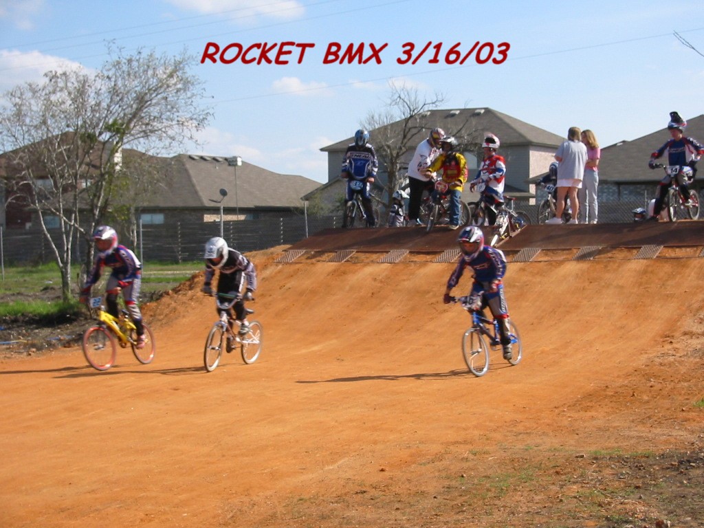 100-0036_img.jpg